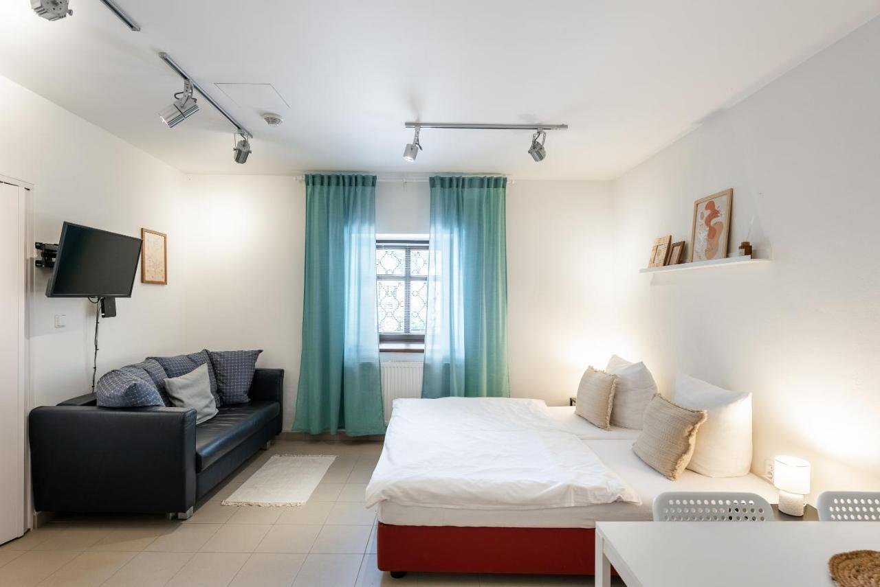 Apartman Muzeum Obchodu Karlštejn Extérieur photo