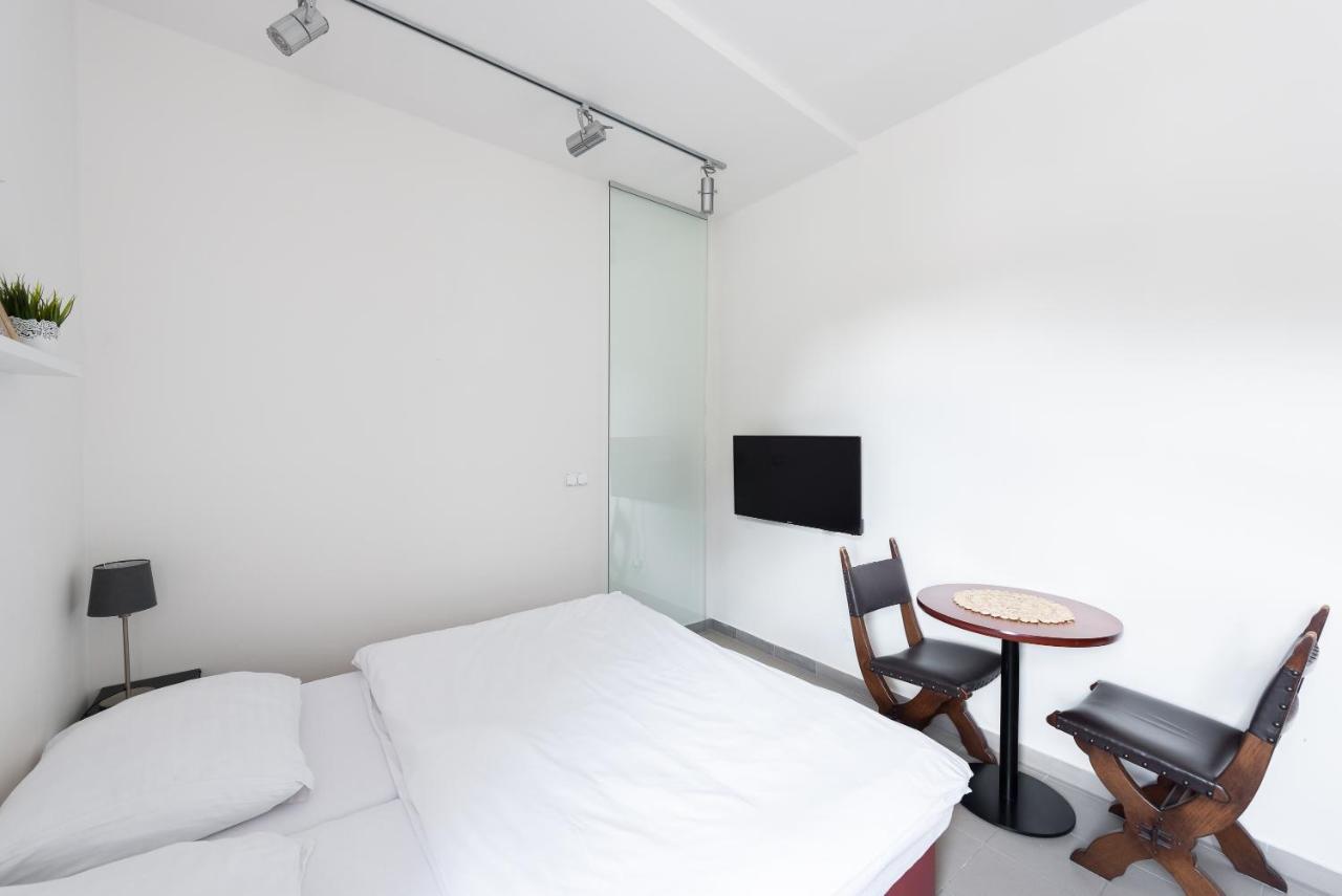 Apartman Muzeum Obchodu Karlštejn Extérieur photo
